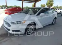 2015 Ford FUSION фото