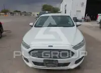 2015 Ford FUSION фото