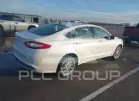 2015 Ford FUSION фото
