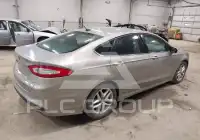 2015 Ford FUSION photo
