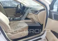 2015 Ford FUSION фото