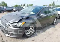 2015 Ford FUSION photo