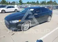 2015 Ford FUSION фото