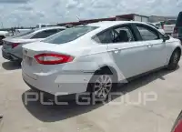 2015 Ford FUSION фото