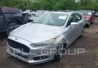 2015 Ford FUSION фото