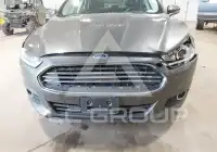 2015 Ford FUSION фото