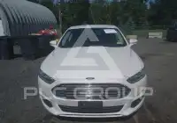 2015 Ford FUSION фото
