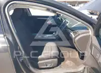 2015 Ford FUSION фото