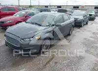 2015 Ford FUSION фото