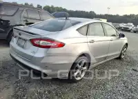2015 Ford FUSION фото