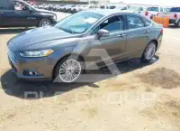 2015 Ford FUSION photo