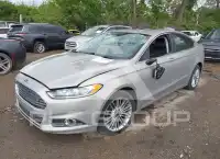 2015 Ford FUSION photo
