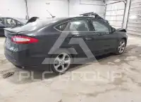 2015 Ford FUSION фото