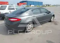 2015 Ford FUSION фото