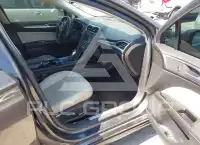 2015 Ford FUSION фото