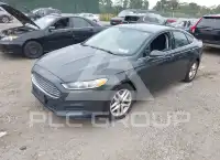 2015 Ford FUSION фото