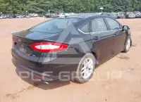 2015 Ford FUSION фото