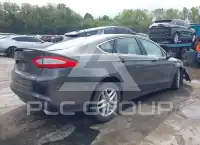 2015 Ford FUSION фото