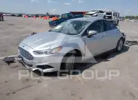 2015 Ford FUSION фото