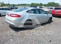 2015 Ford FUSION photo