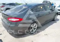 2015 Ford FUSION фото