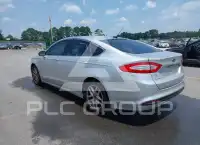 2015 Ford FUSION фото