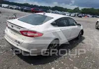 2015 Ford FUSION фото