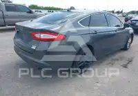 2015 Ford FUSION фото