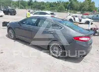 2015 Ford FUSION photo