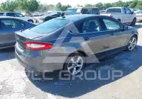 2015 Ford FUSION фото