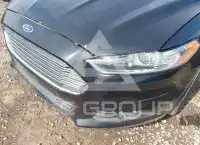 2015 Ford FUSION фото