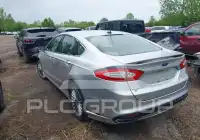 2015 Ford FUSION фото