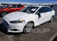 2015 Ford FUSION фото