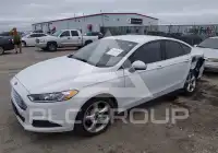 2015 Ford FUSION фото