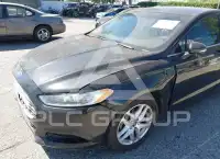 2015 Ford FUSION фото