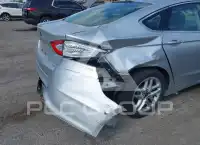 2015 Ford FUSION фото