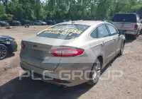 2015 Ford FUSION photo