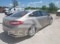 2015 Ford FUSION photo