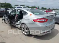2015 Ford FUSION фото