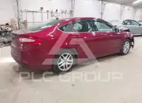 2015 Ford FUSION фото