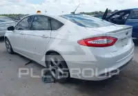 2015 Ford FUSION фото