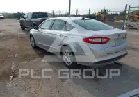 2015 Ford FUSION фото