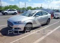 2015 Ford FUSION фото
