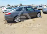 2015 Ford FUSION photo