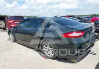 2015 Ford FUSION фото