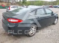 2015 Ford FUSION фото