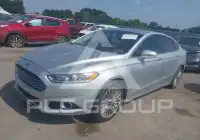 2015 Ford FUSION фото