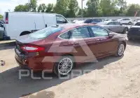 2015 Ford FUSION photo