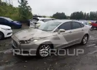 2015 Ford FUSION photo
