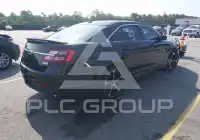 2015 Ford TAURUS фото